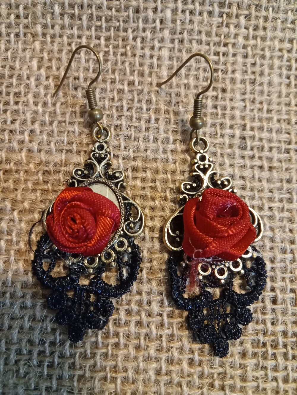 Vintage-Inspired Red Rose Filigree Drop Earrings - Unbranded